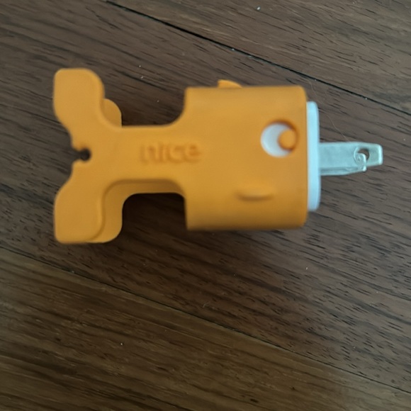 Charger Holders - Picture 3 of 4